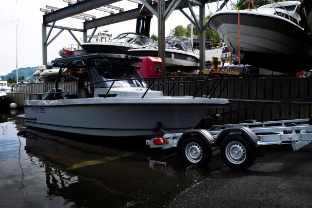 Bli kjent med våre største og råeste hengere til båter over 20 fot