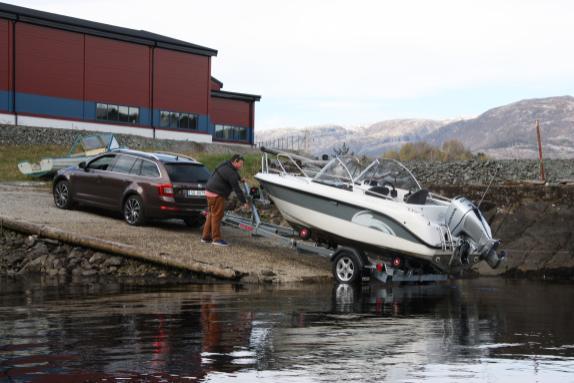 Bunnsmøre båt på henger
